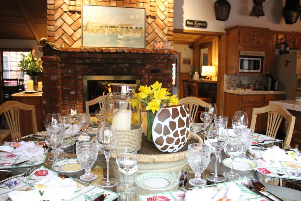 Alpenhorn Bed And Breakfast Big Bear Lake Exterior photo